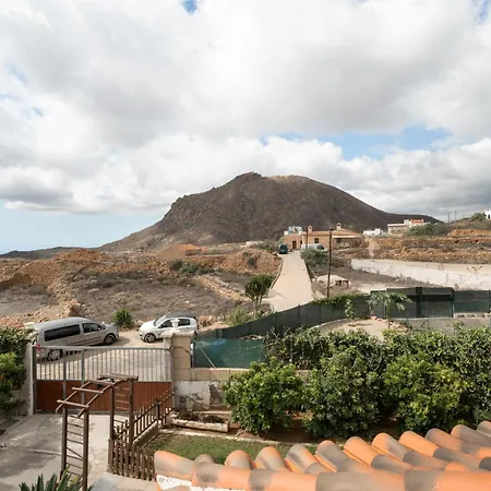 Casa Boulou A El Roque