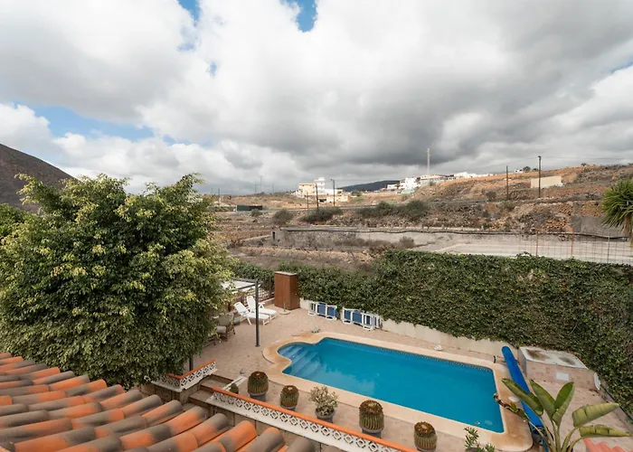 Casa Boulou A El Roque Landhaus *